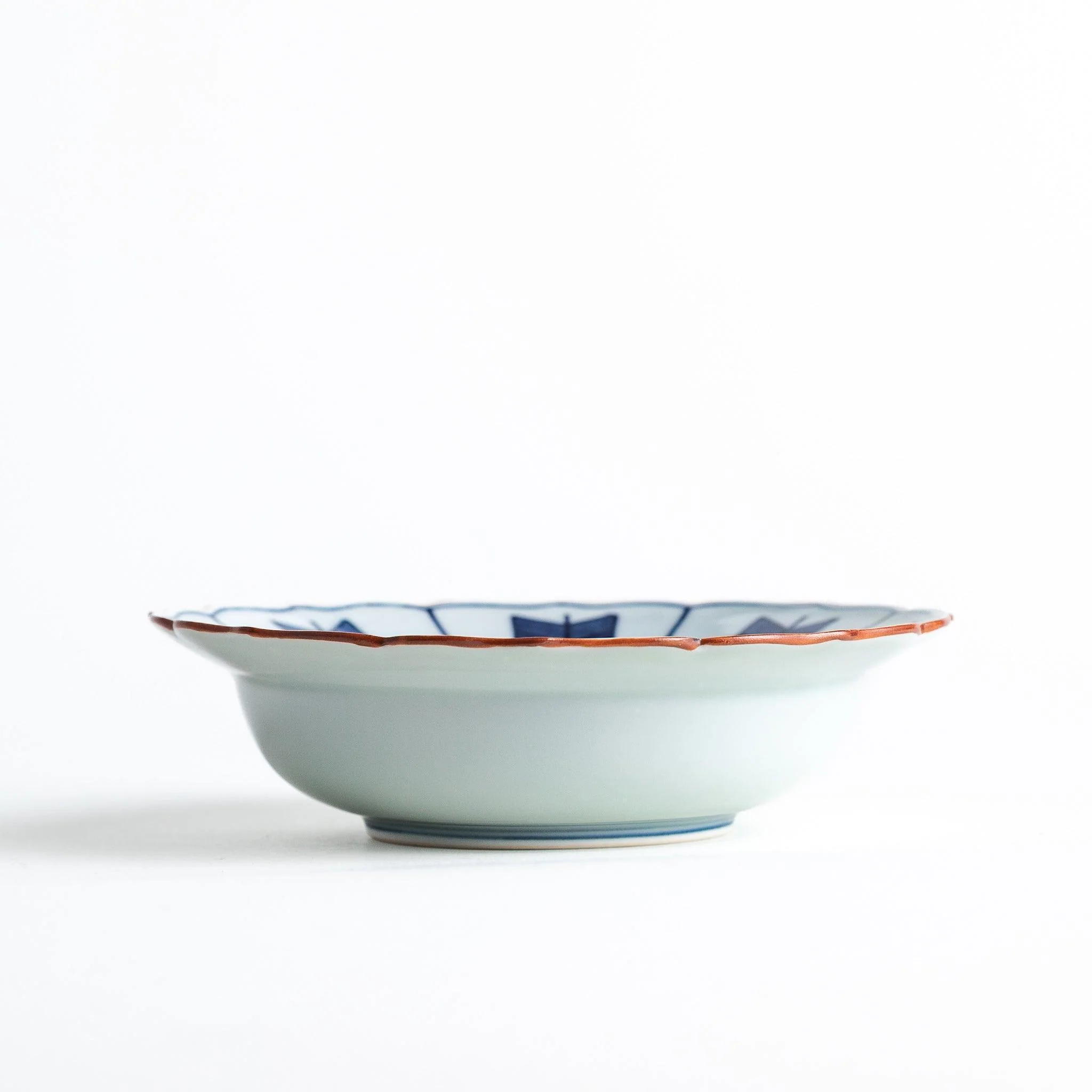 Arrow Feather Scalloped Rim Cereal Bowl - Image 5