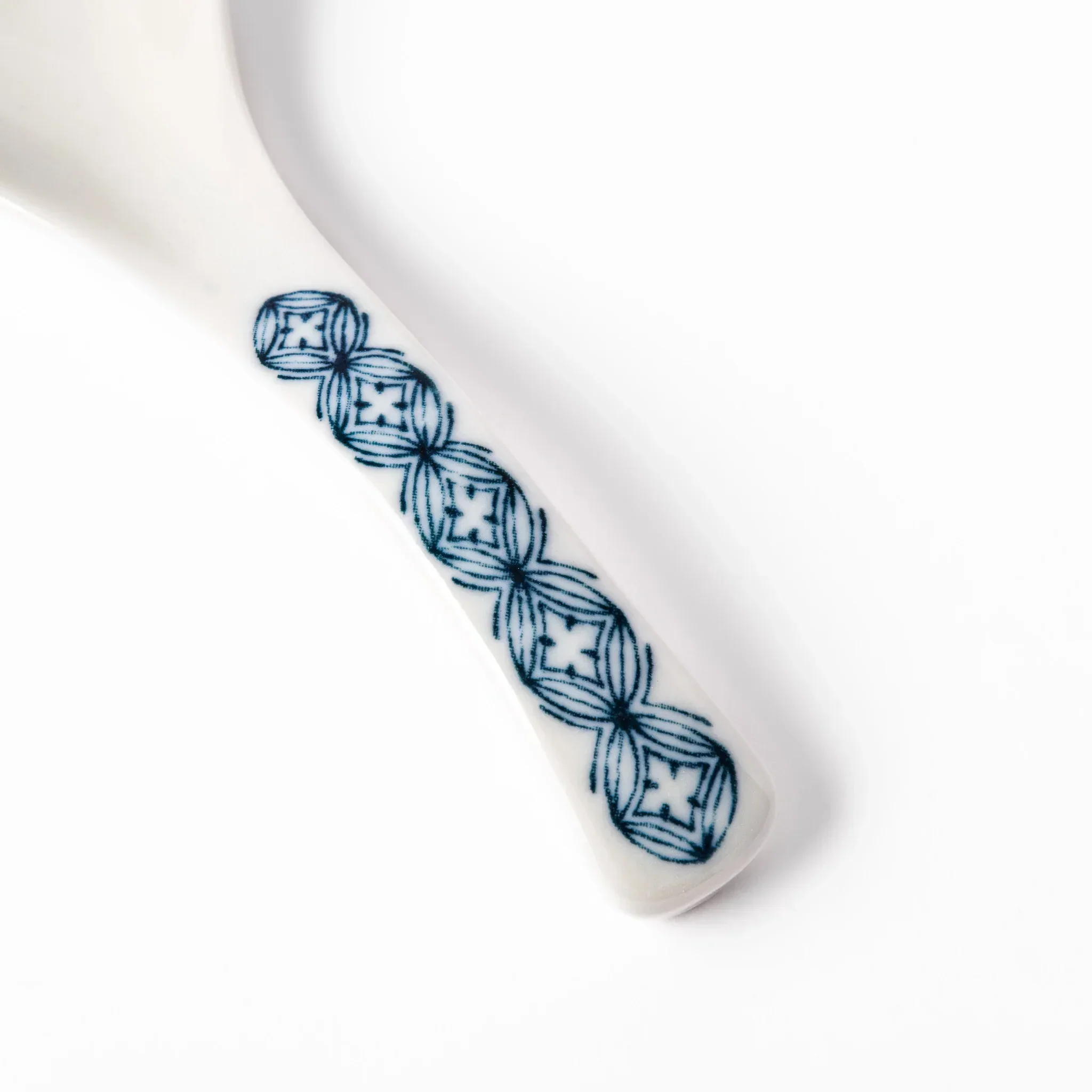 Blue Hokusai Wave Ramen Spoon - Image 5