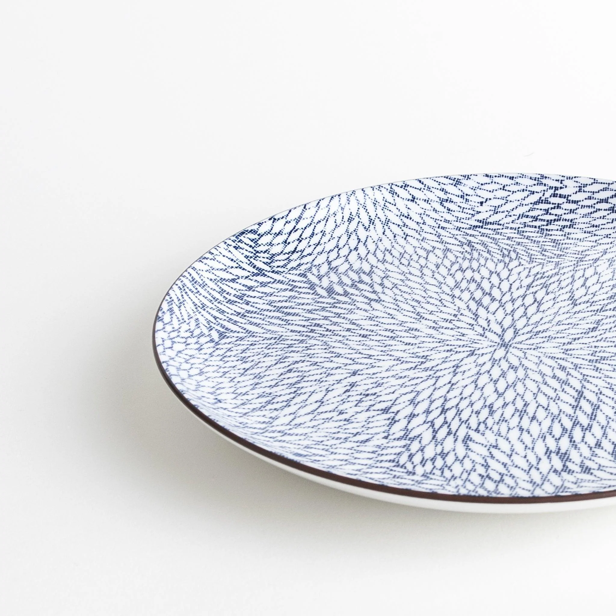 Blue Willow Dinner Plate - Image 5