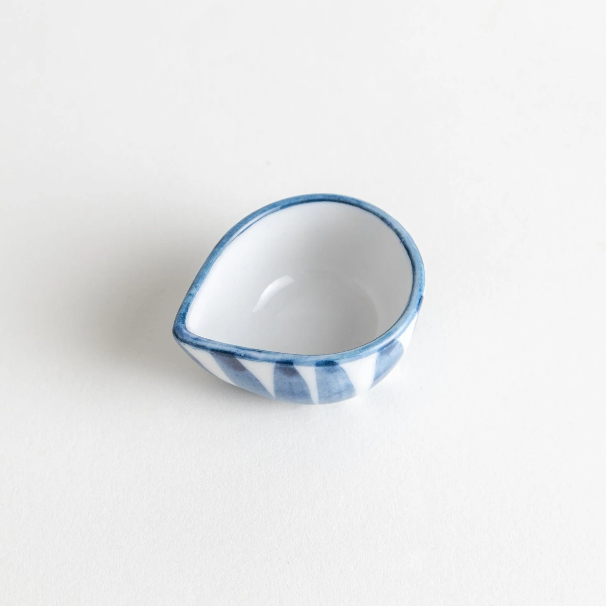 Bold Striped Mini Condiment Bowl - Image 3