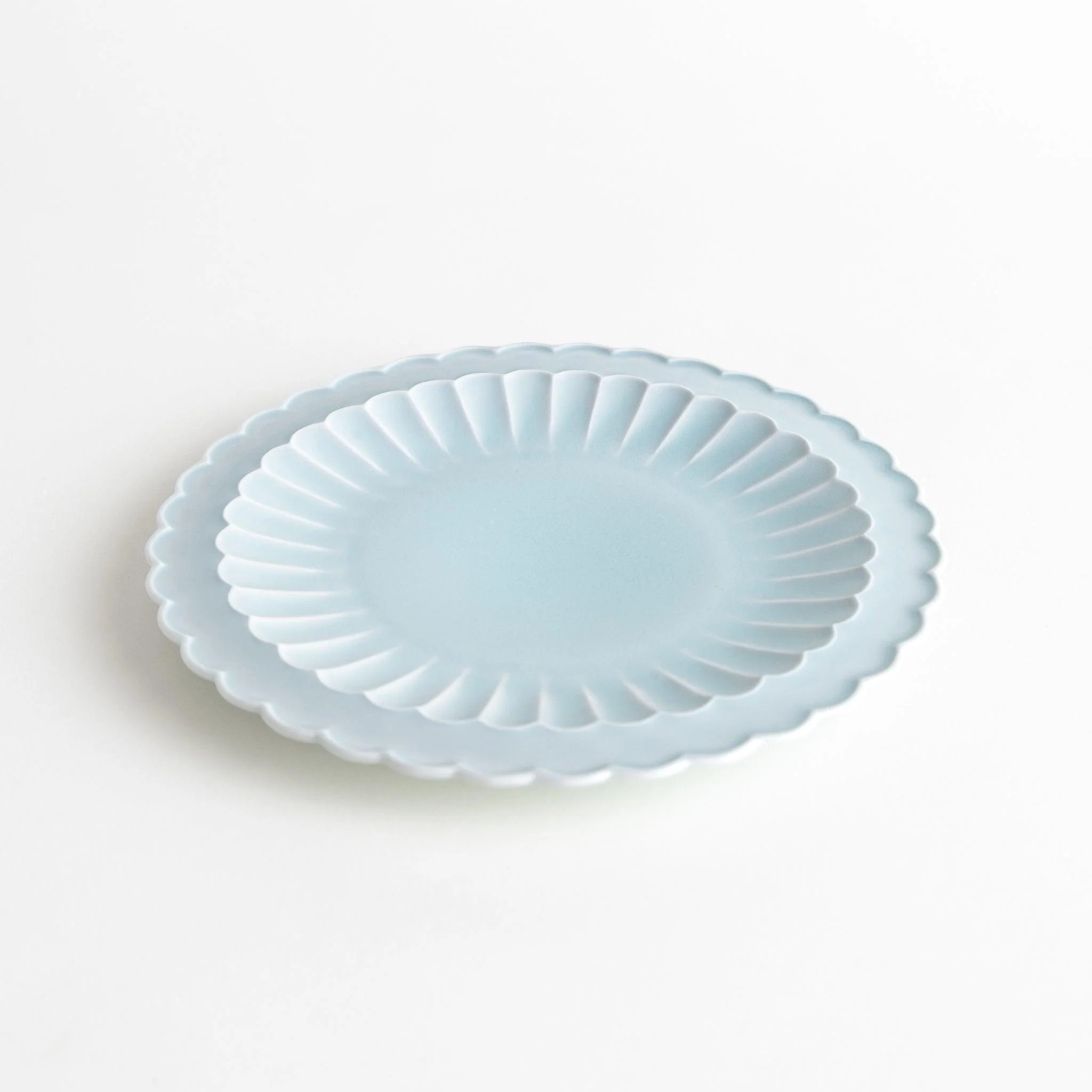 Carved Chrysanthemum Salad Plate - Image 10