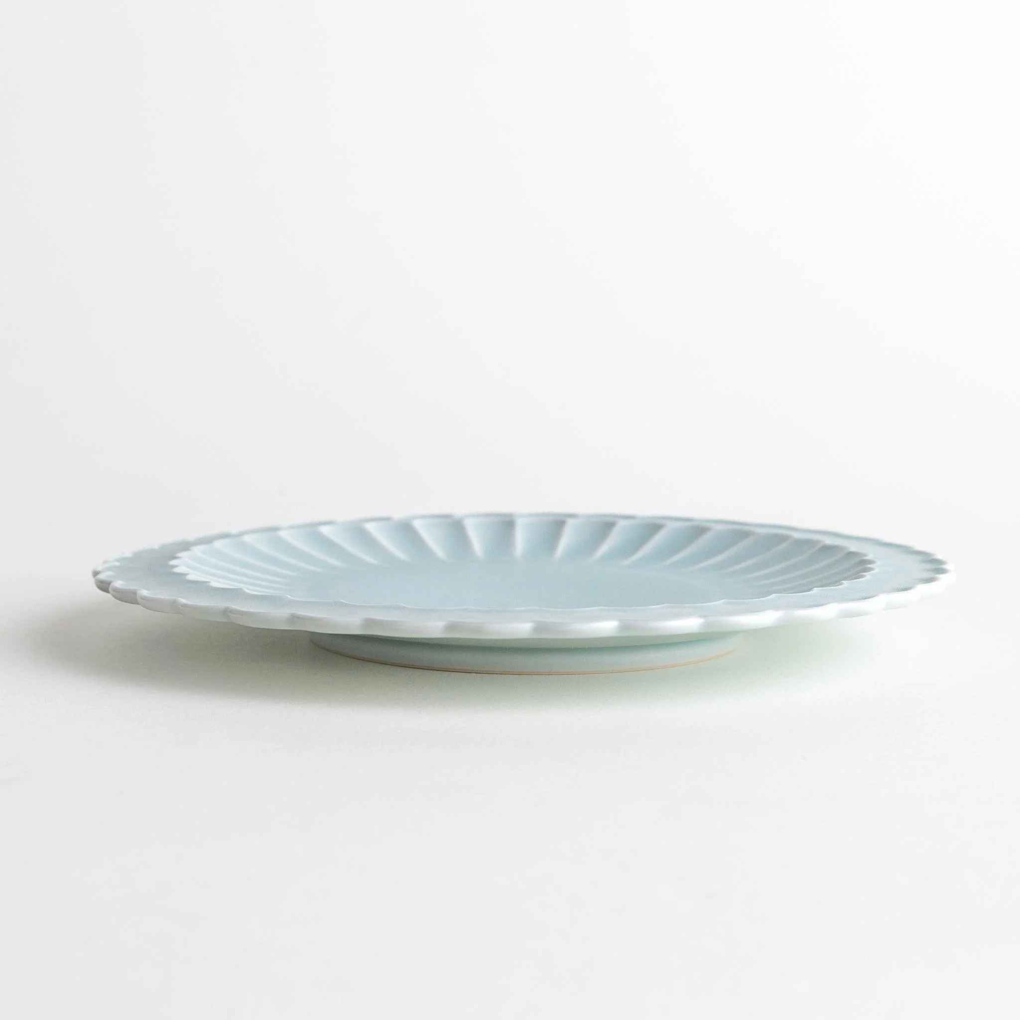 Carved Chrysanthemum Salad Plate - Image 11