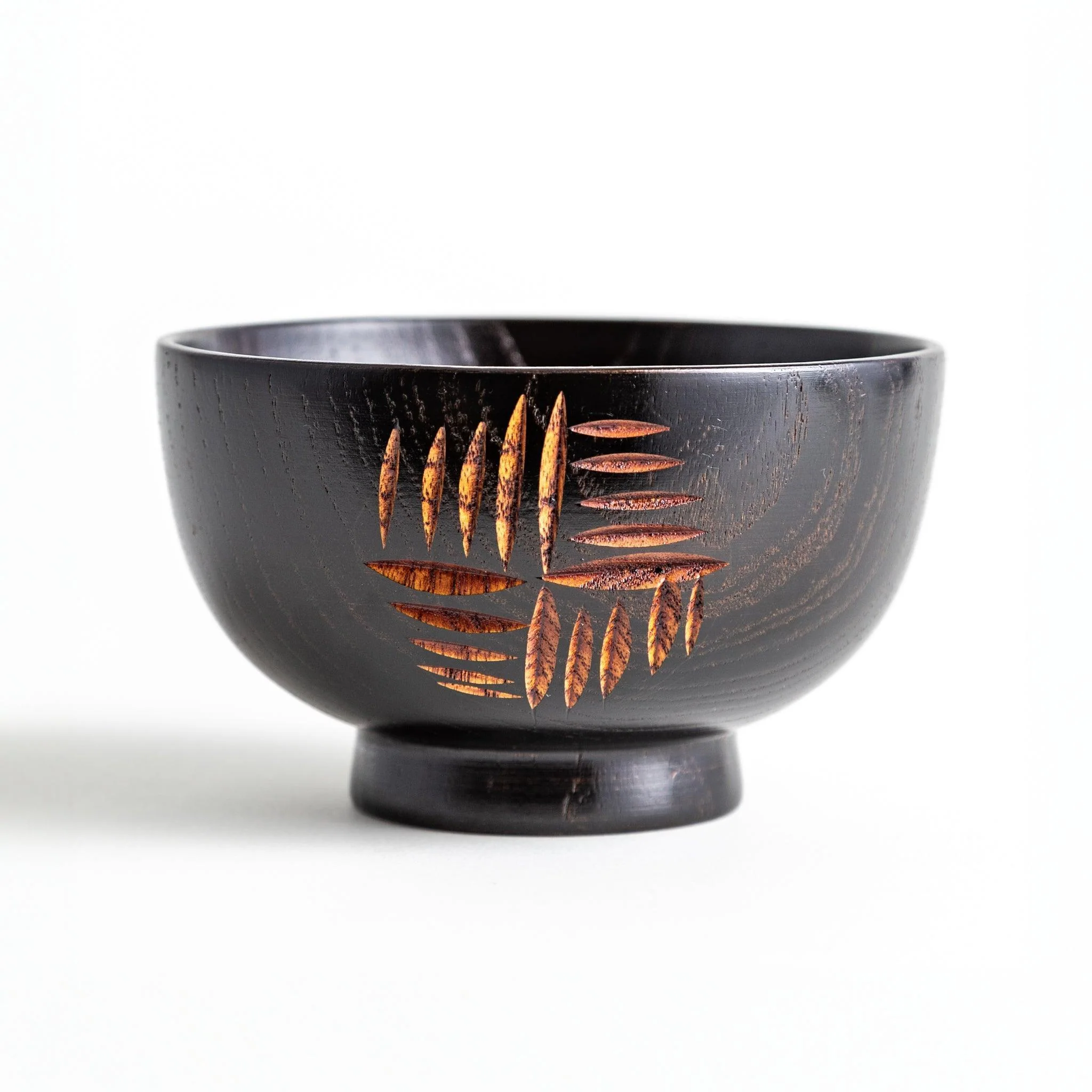 Carved Pinwheel Miso Soup Bowl - Image 7