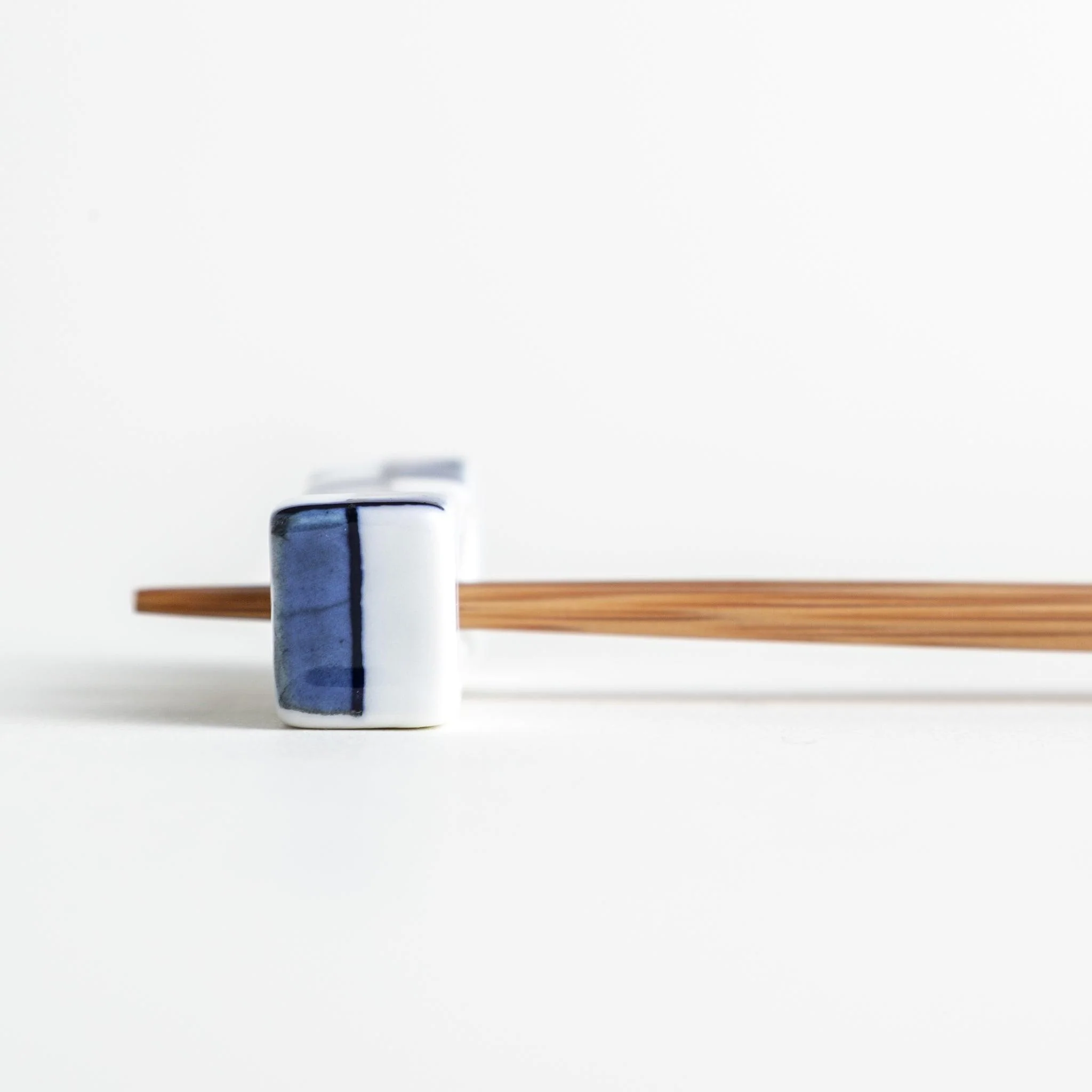 Checkered Chopstick Rest - Image 6
