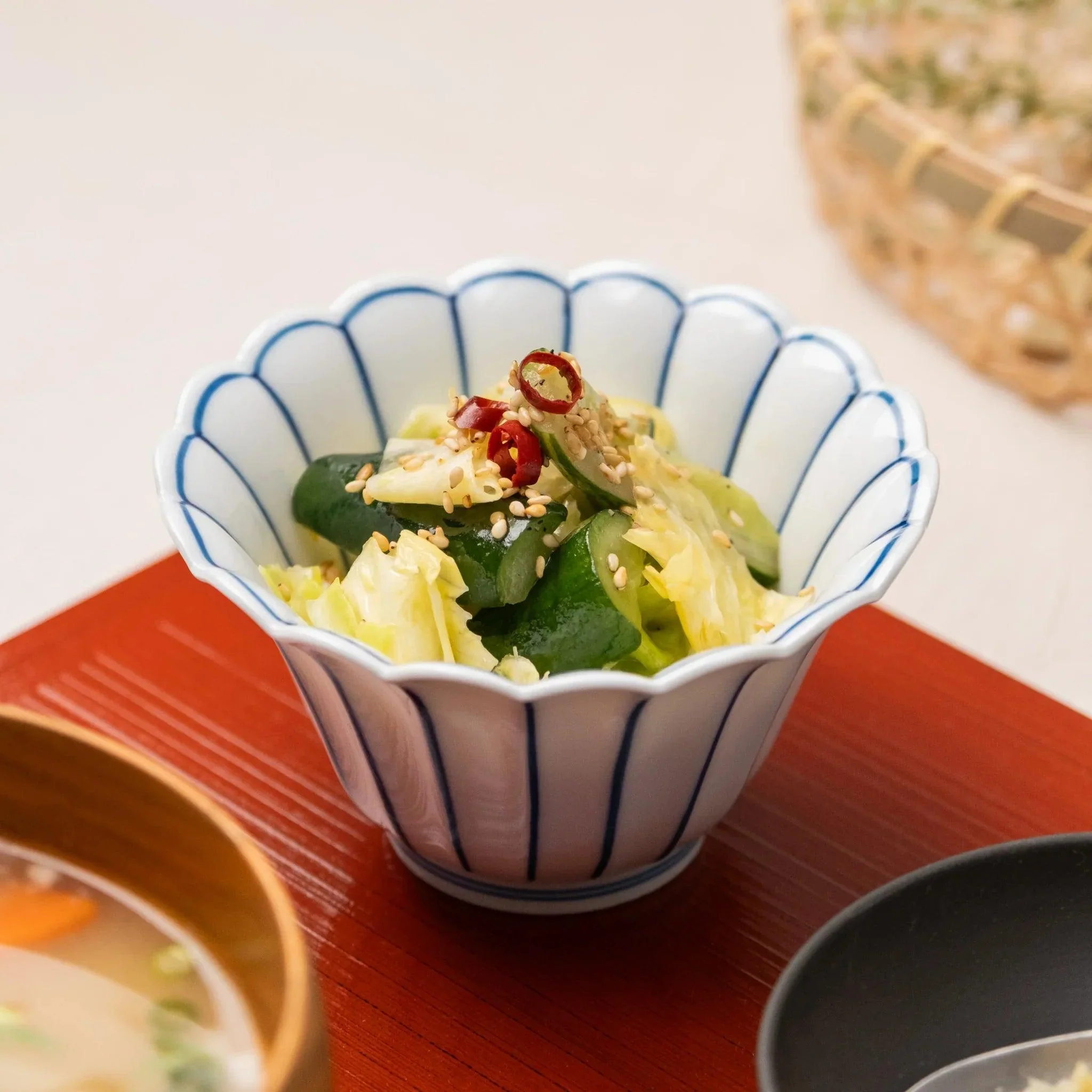 Chrysanthemum Lined Condiment Bowl - Image 8