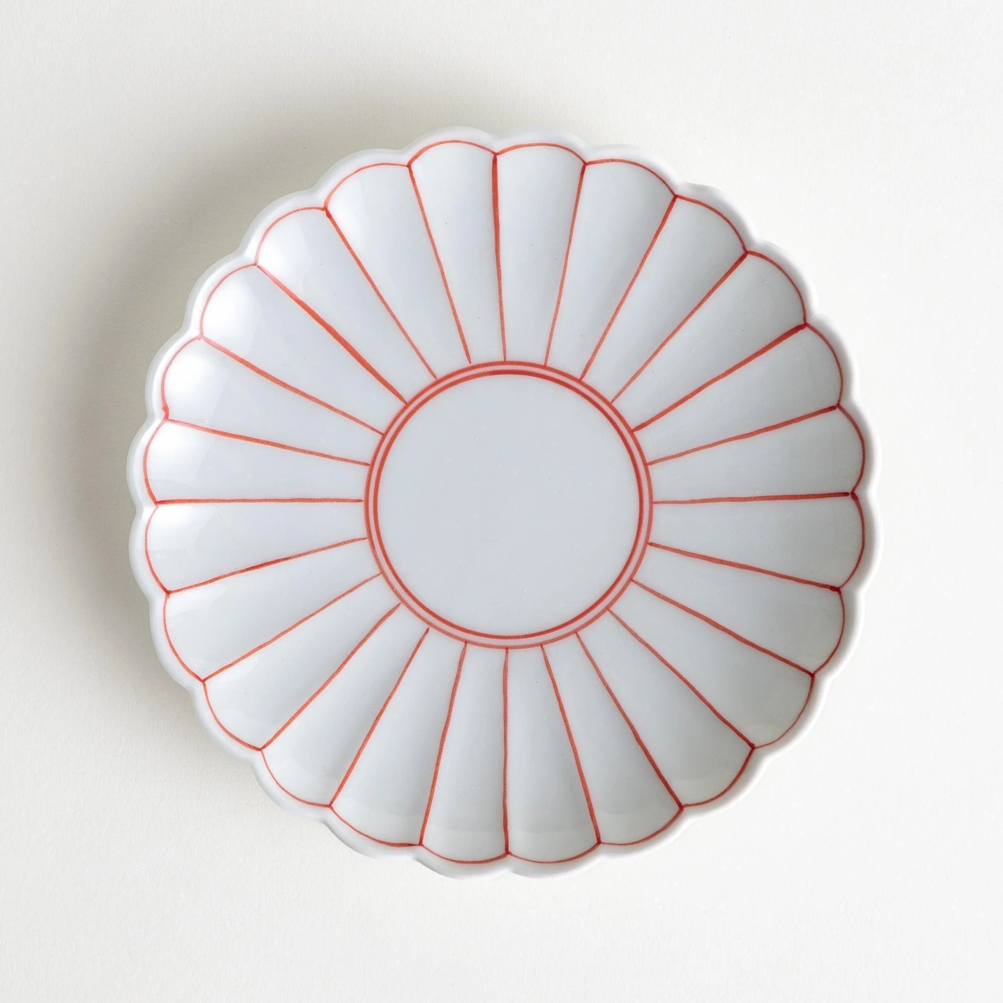 Chrysanthemum Lined Salad Plate - Image 8