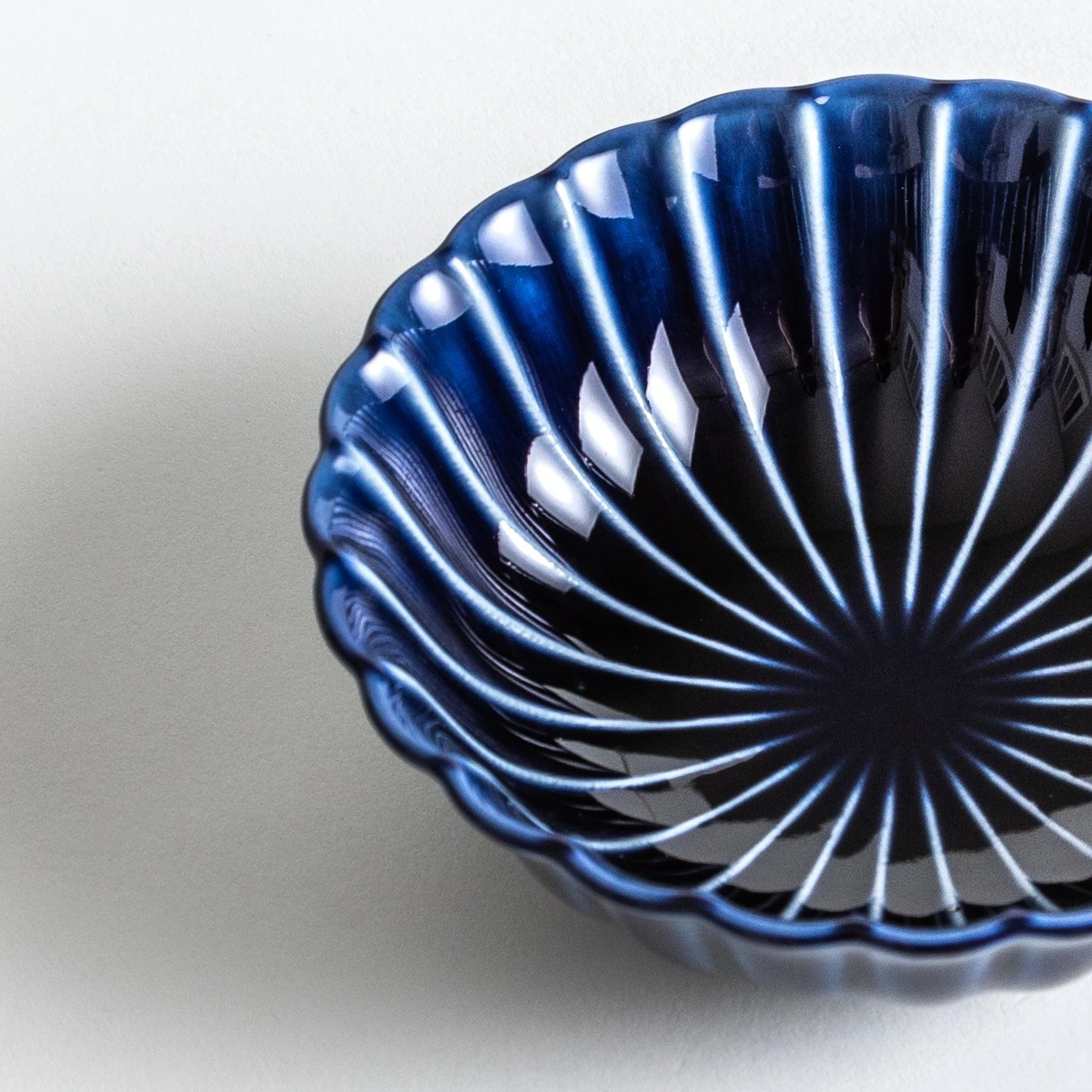 Chrysanthemum Navy Blue Dessert Bowl - Image 7