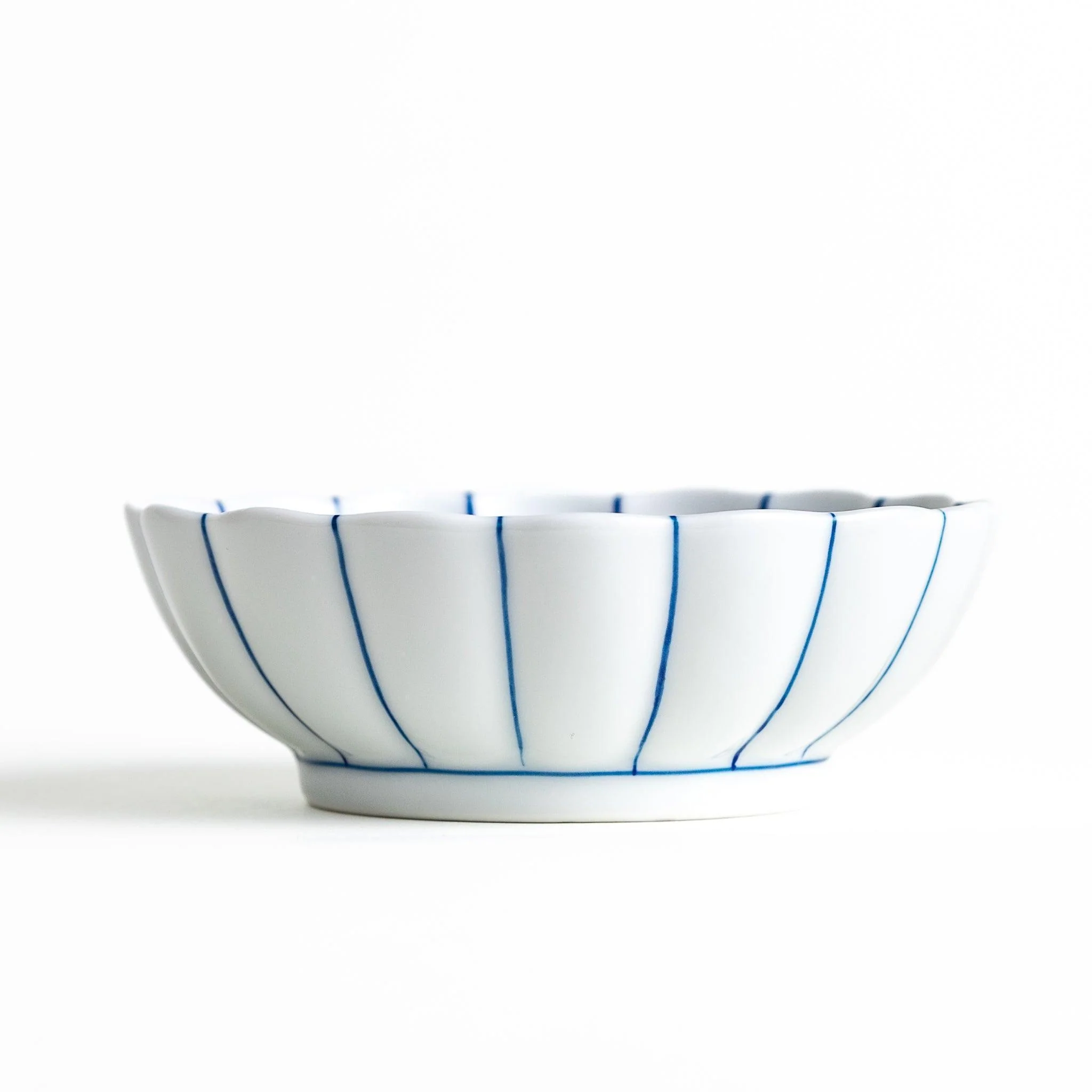 Chrysanthemum Wave Dessert Bowl - Image 13