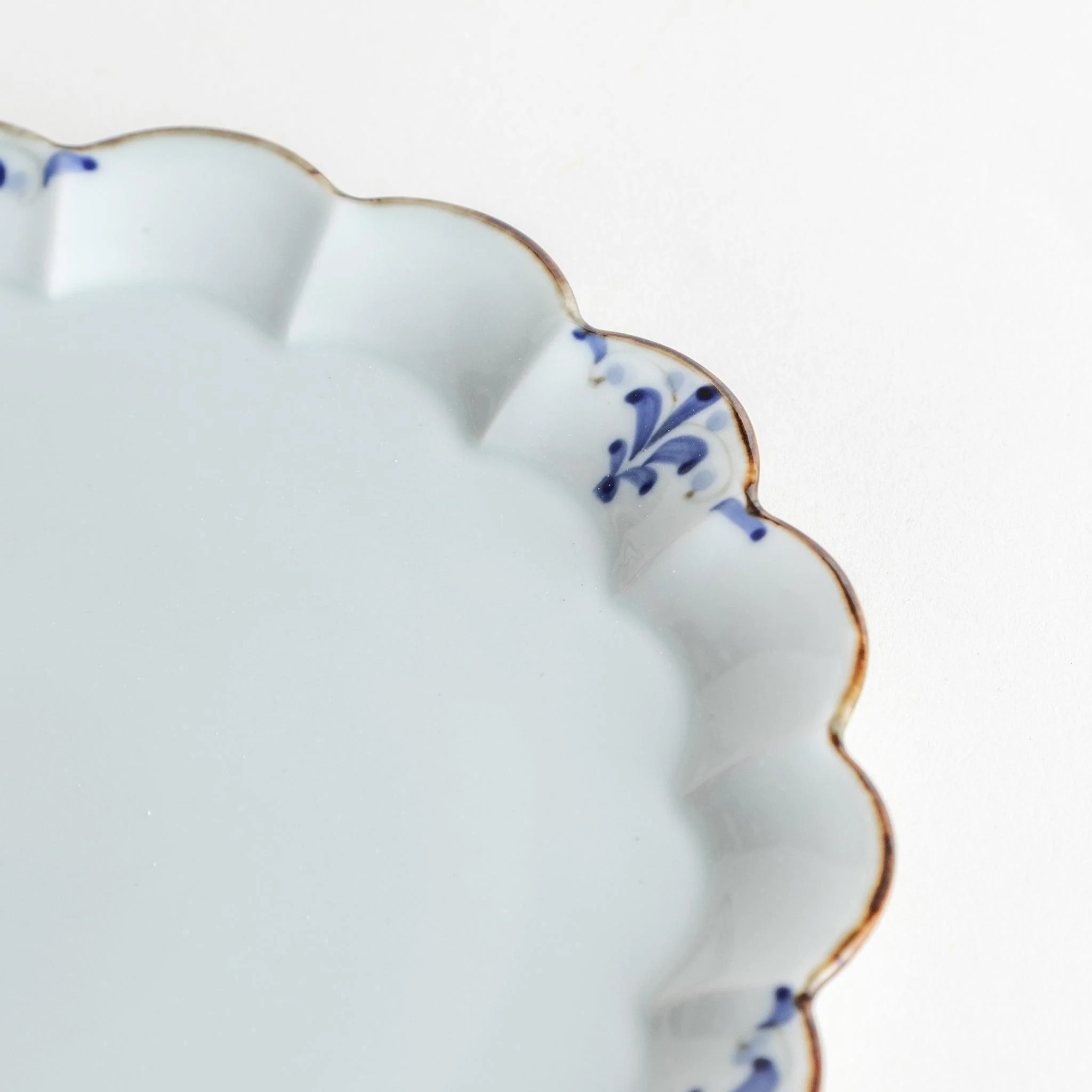Floral Leaves Scalloped Salad Plate - Image 6