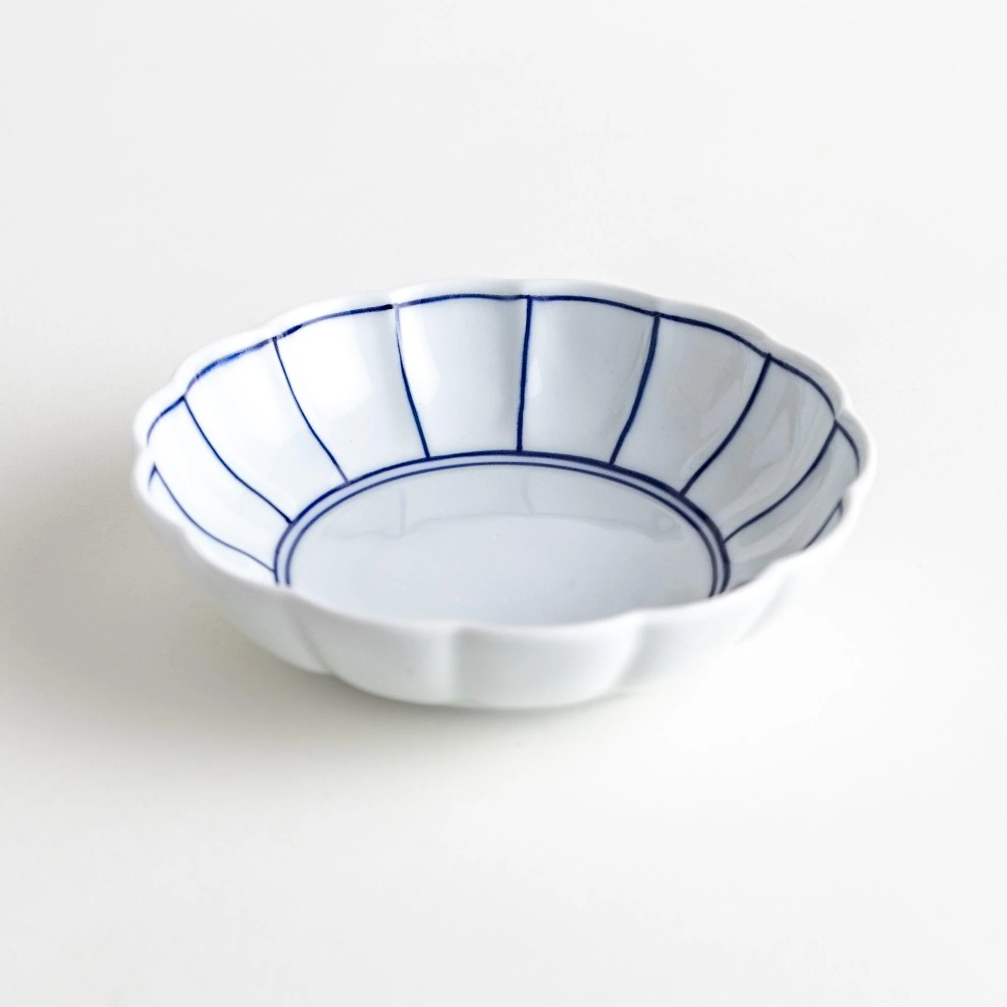 Petal Radiance Dessert Bowl - Image 4
