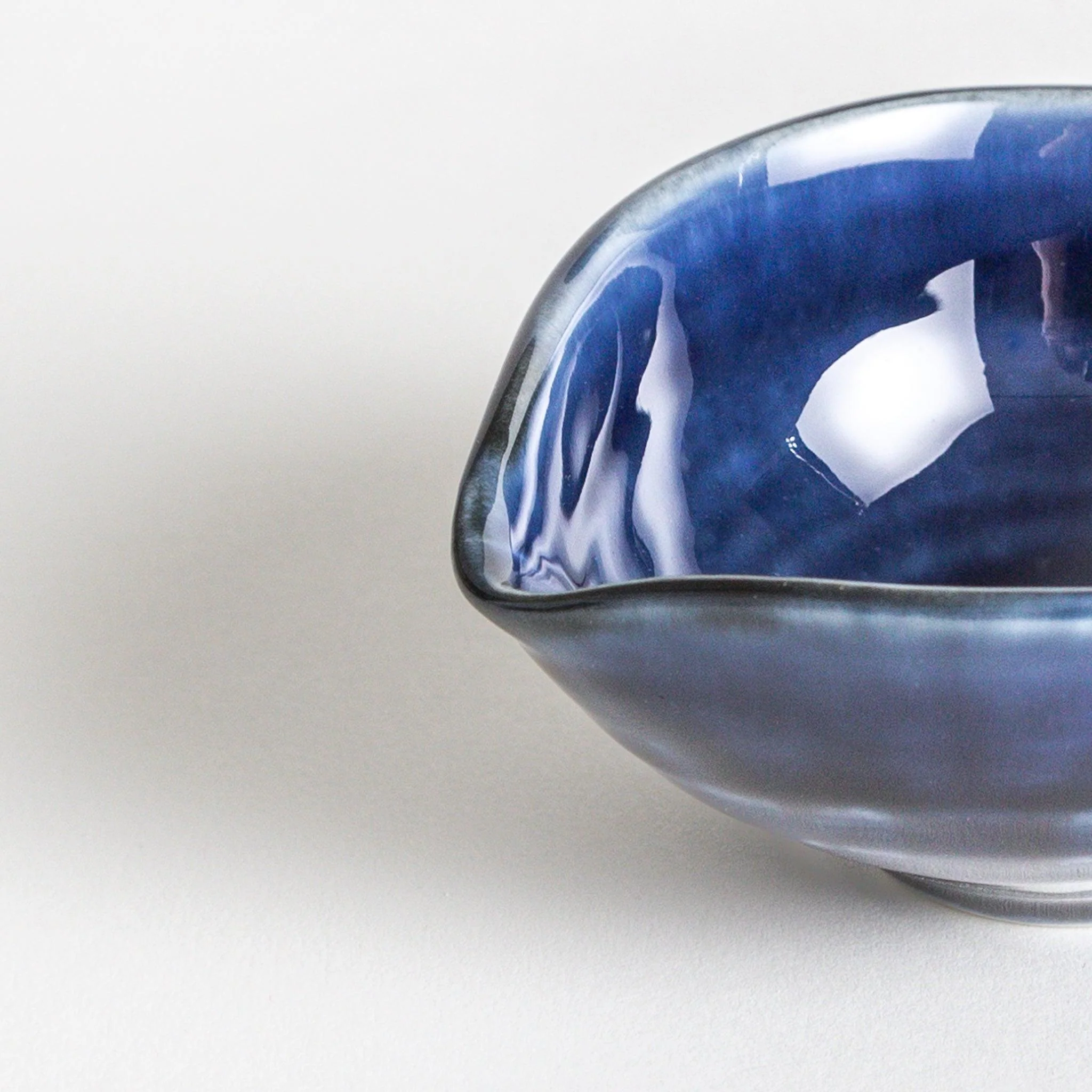 Midnight Wave Condiment Bowl - Image 6