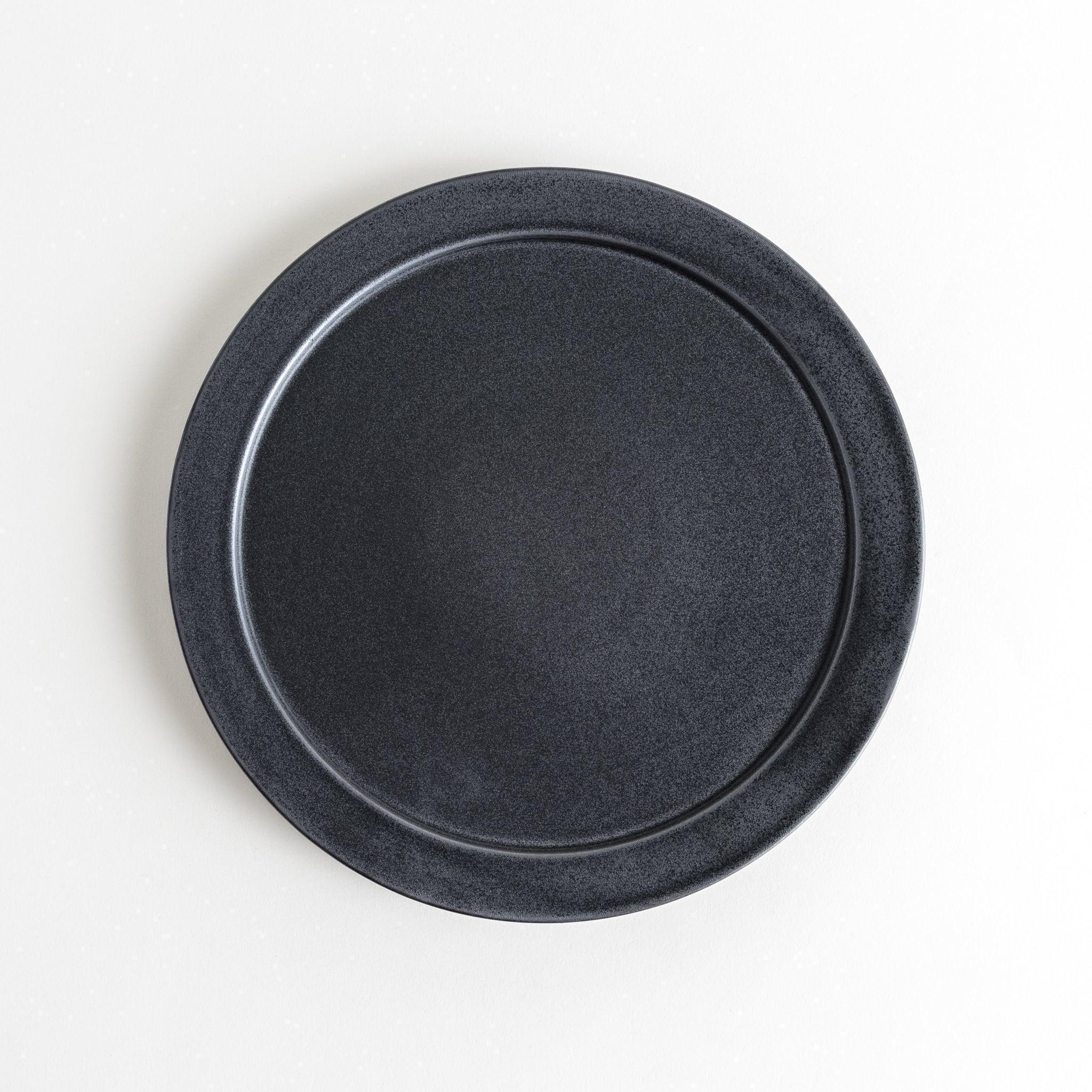 Modern Rim Dinner Plate - Image 8