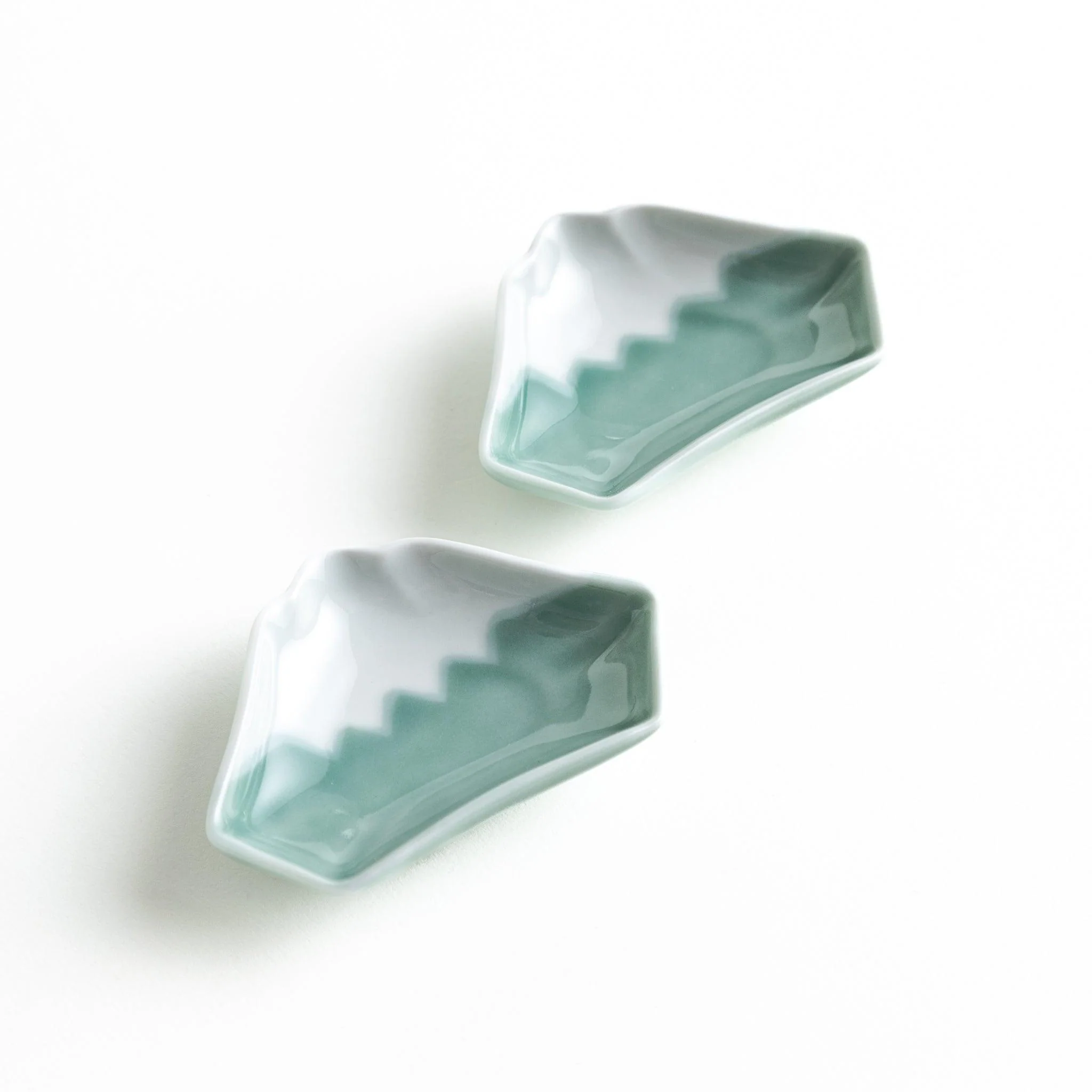 Mount Fuji Mini Sauce Dish Set - Image 5