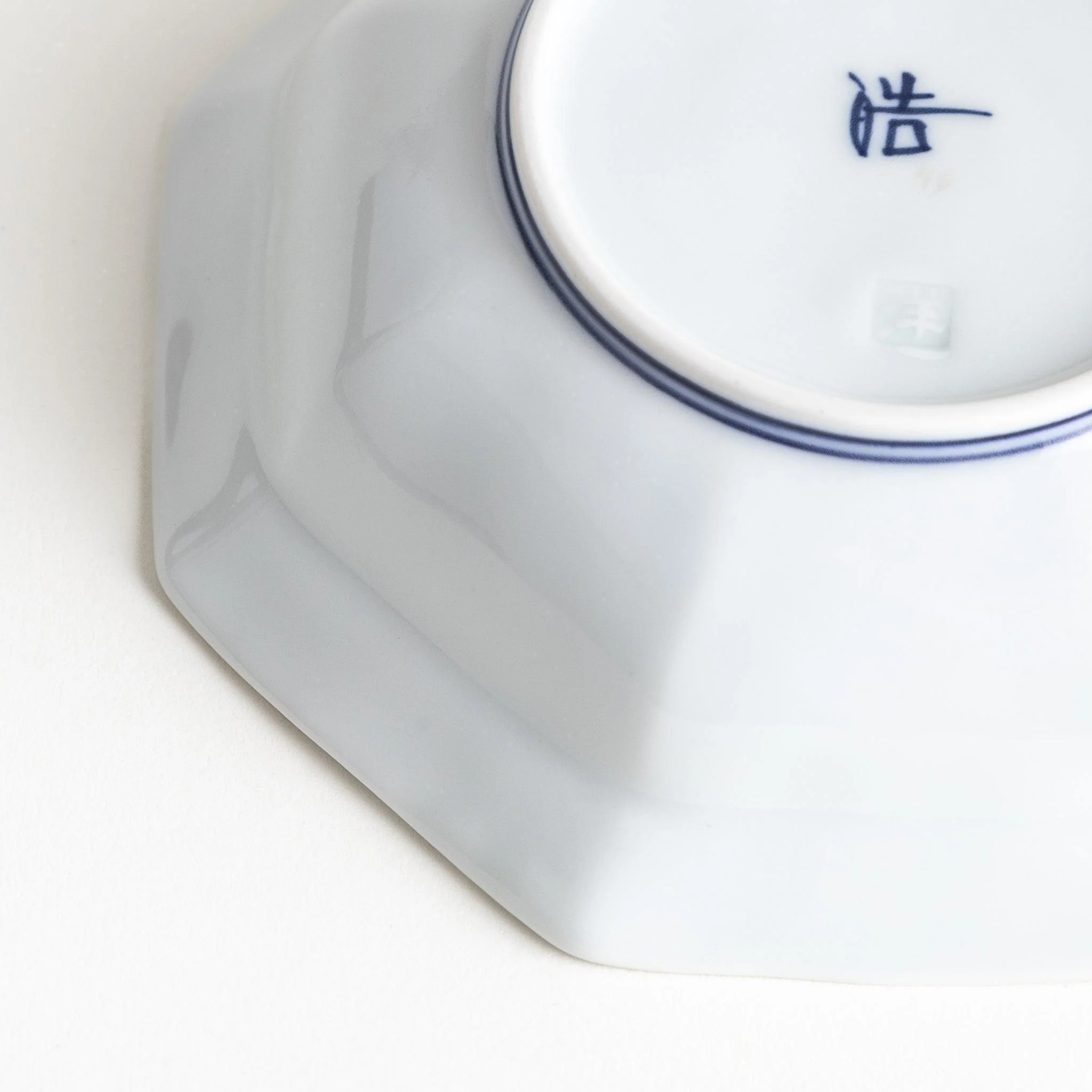 Octagon Framed Line Dessert Bowl - Image 6