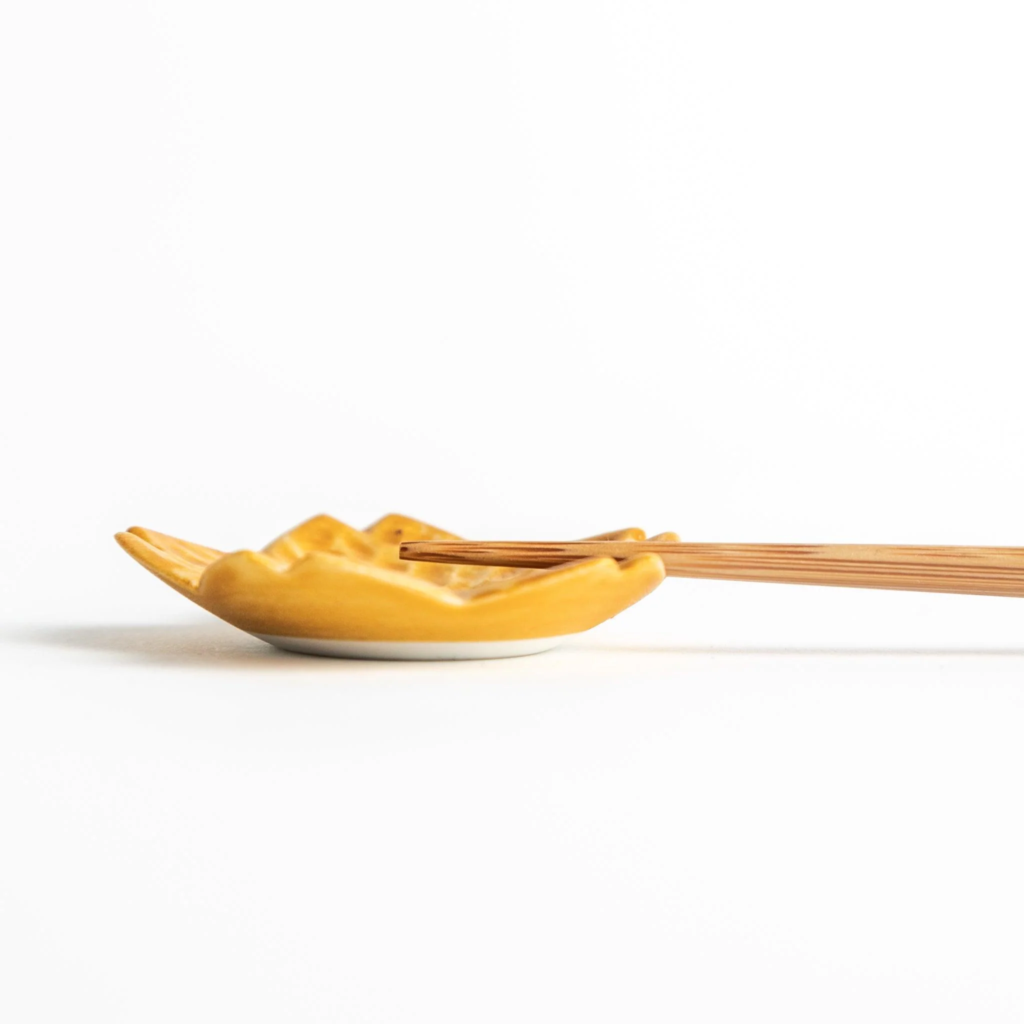 Pastel Sakura Chopstick Rest - Image 16
