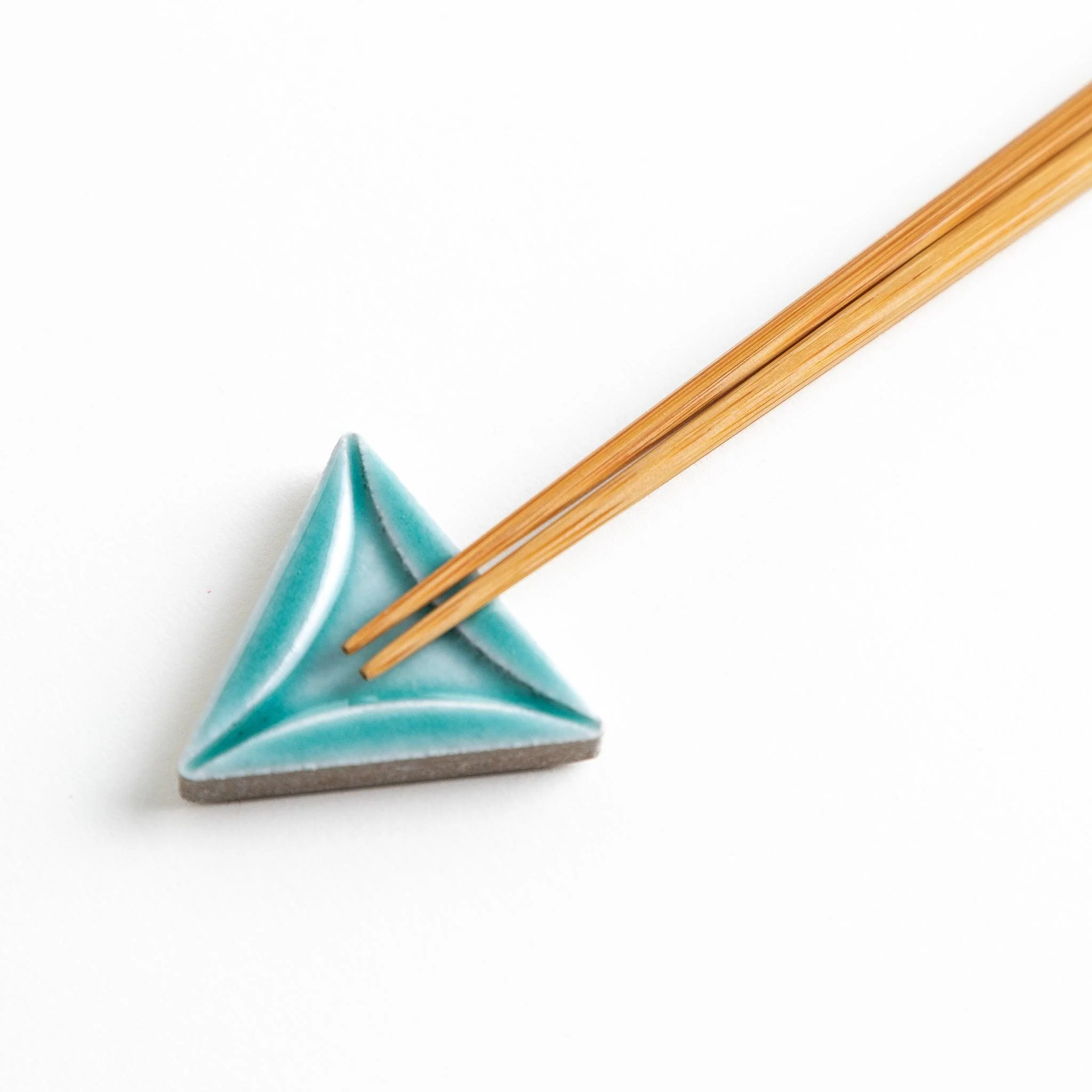 Pastel Triangle Chopstick Rest - Image 18