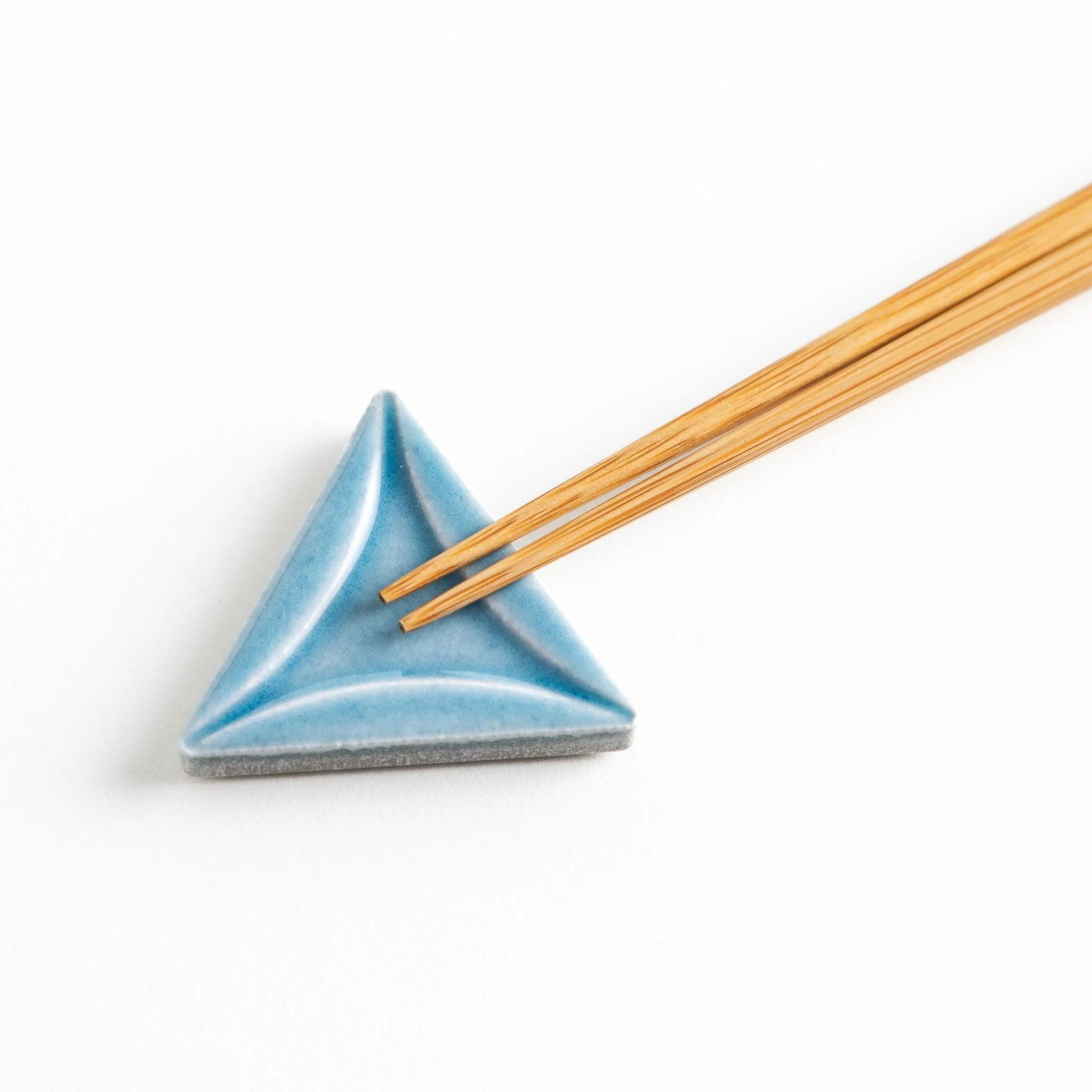 Pastel Triangle Chopstick Rest - Image 22
