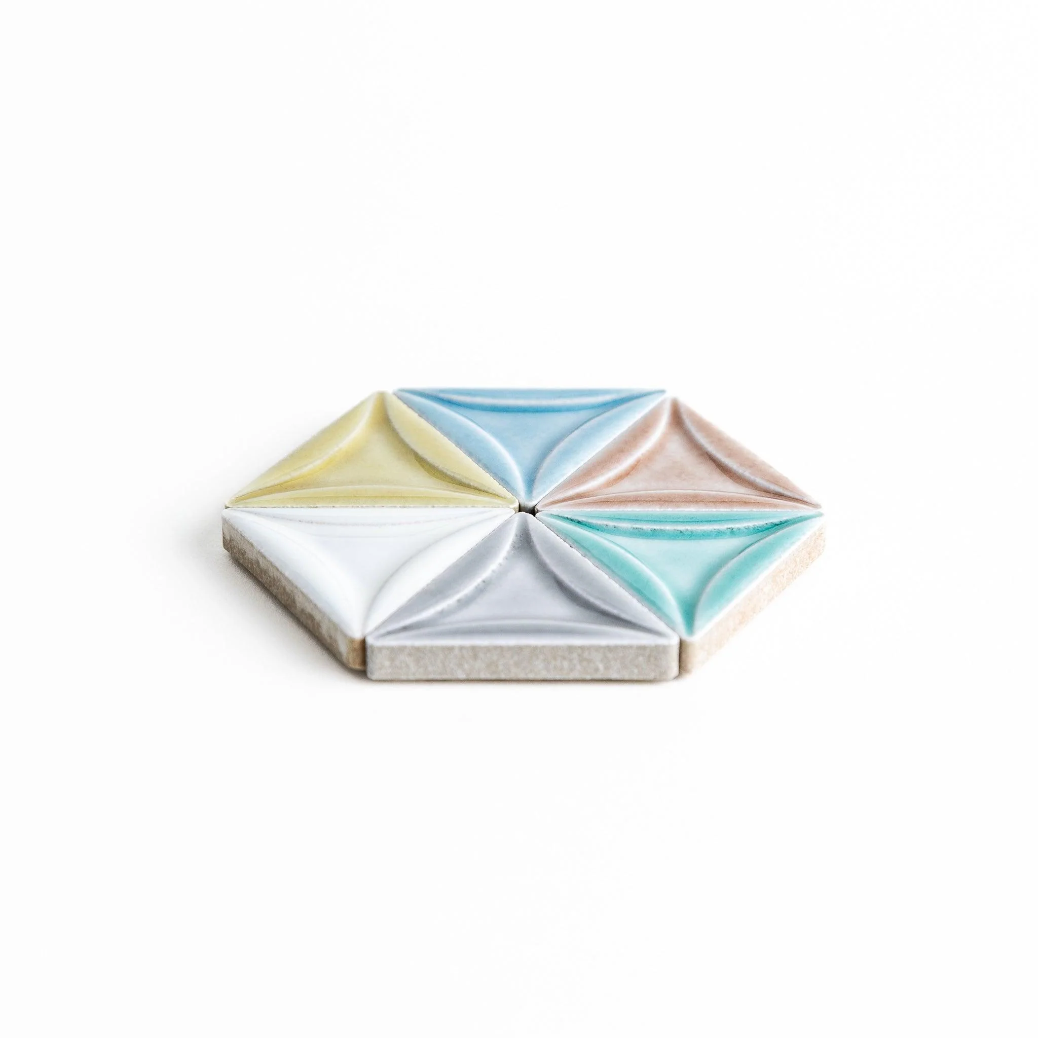 Pastel Triangle Chopstick Rest - Image 3