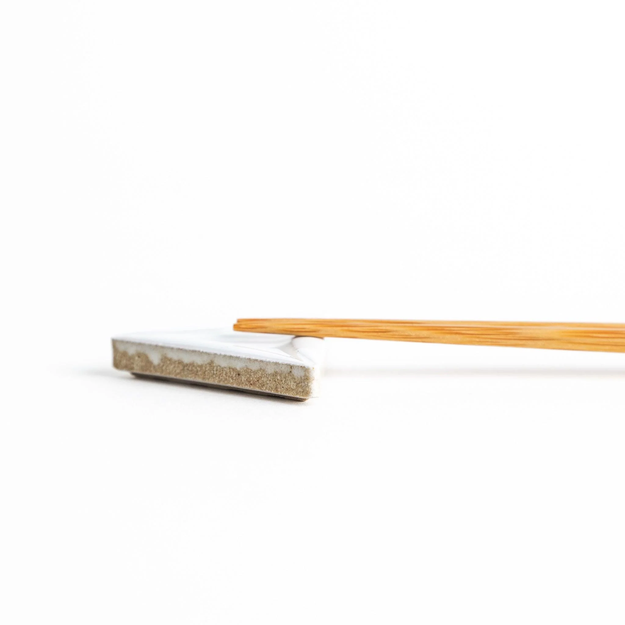 Pastel Triangle Chopstick Rest - Image 9