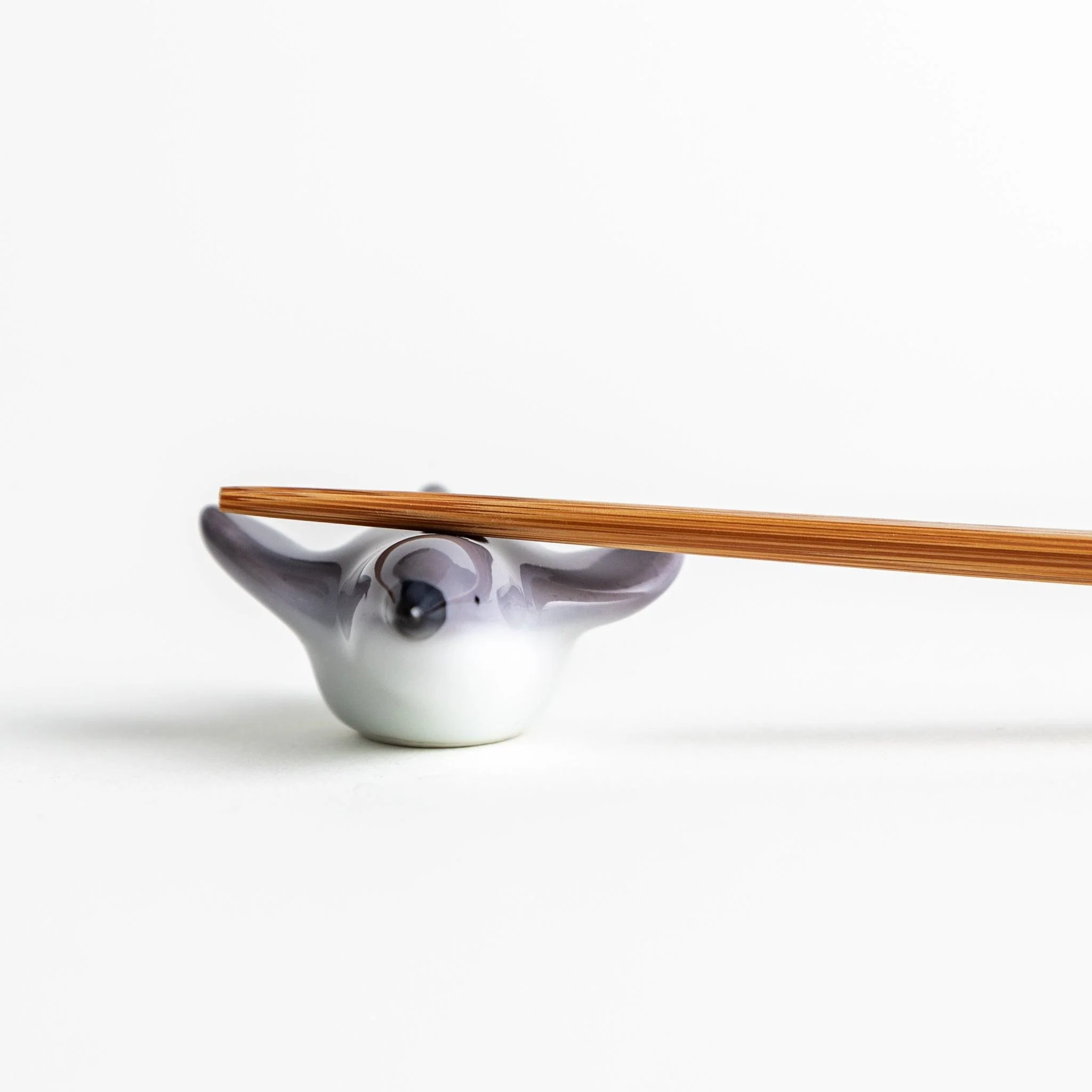 Penguin Chopstick Rest - Image 10