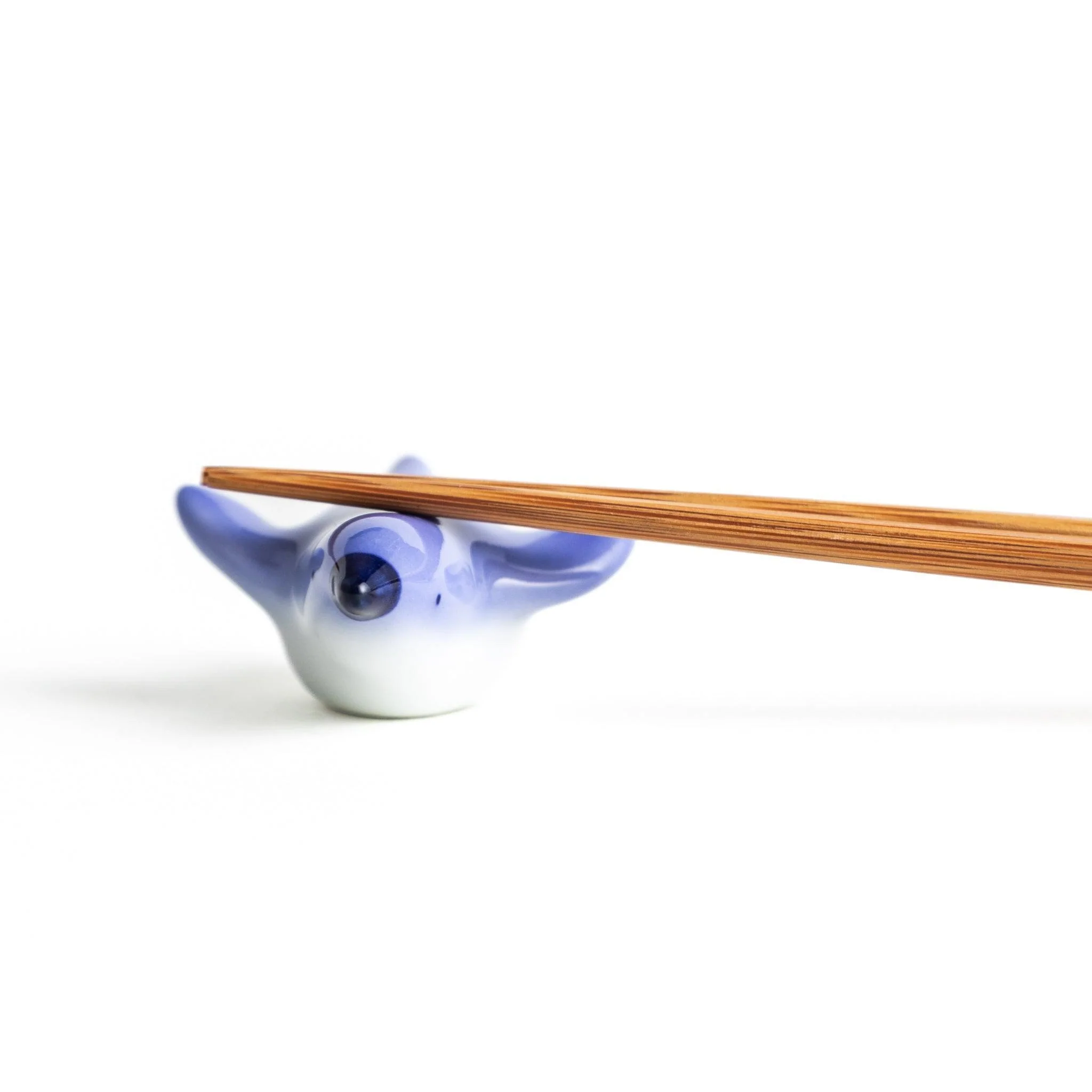 Penguin Chopstick Rest - Image 4