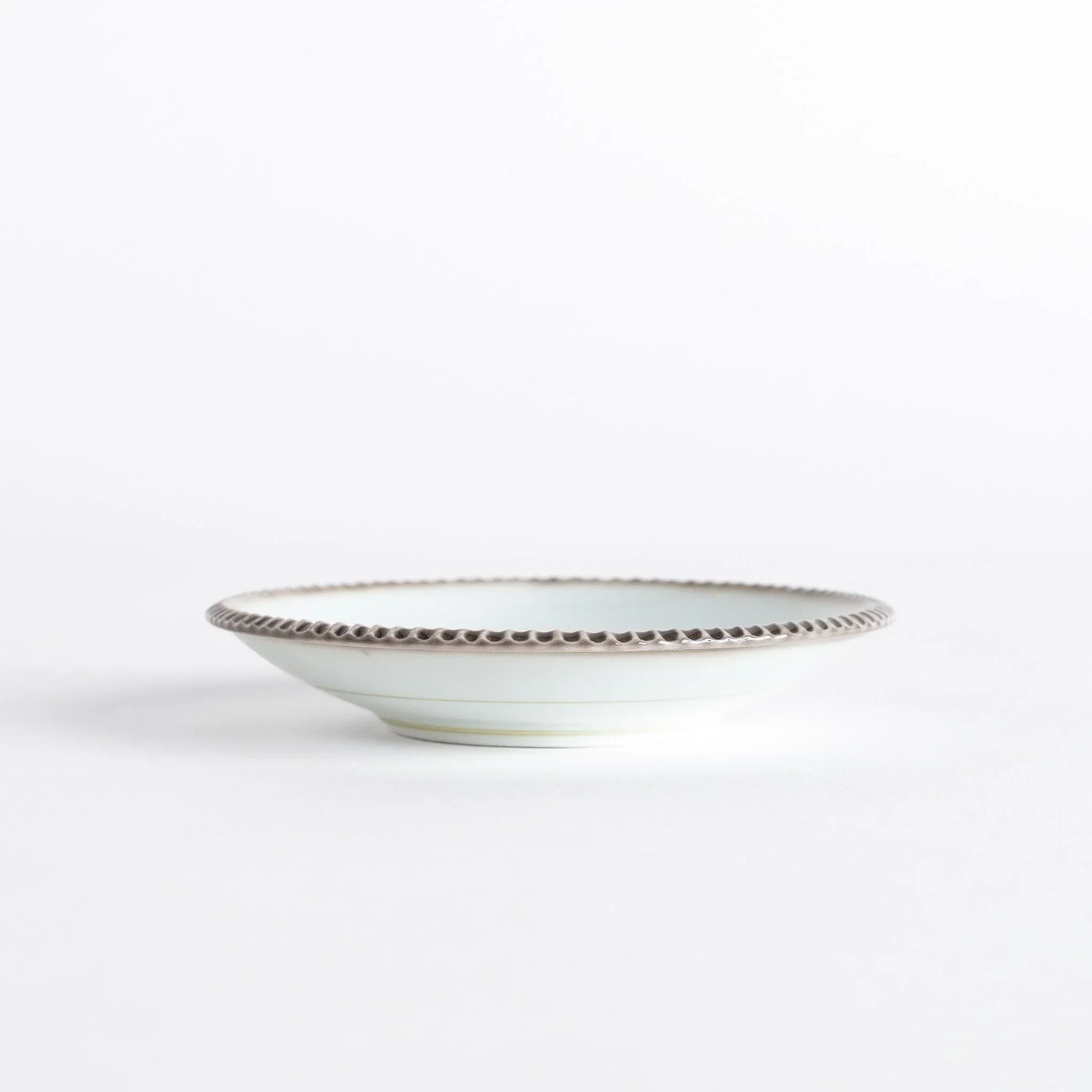 Rustic Scallop-Edged Sauce Dish - Image 10