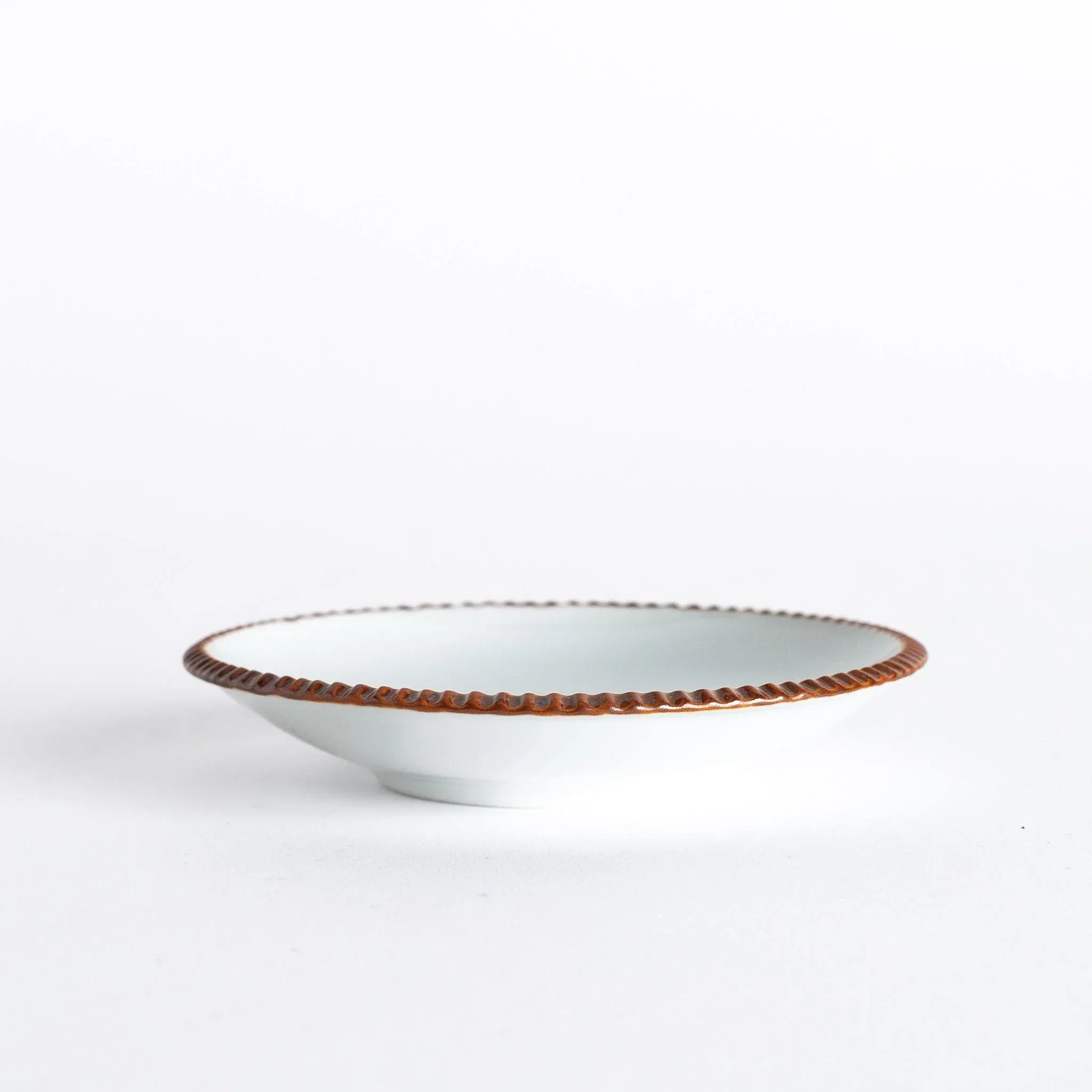 Rustic Scallop-Edged Sauce Dish - Image 15