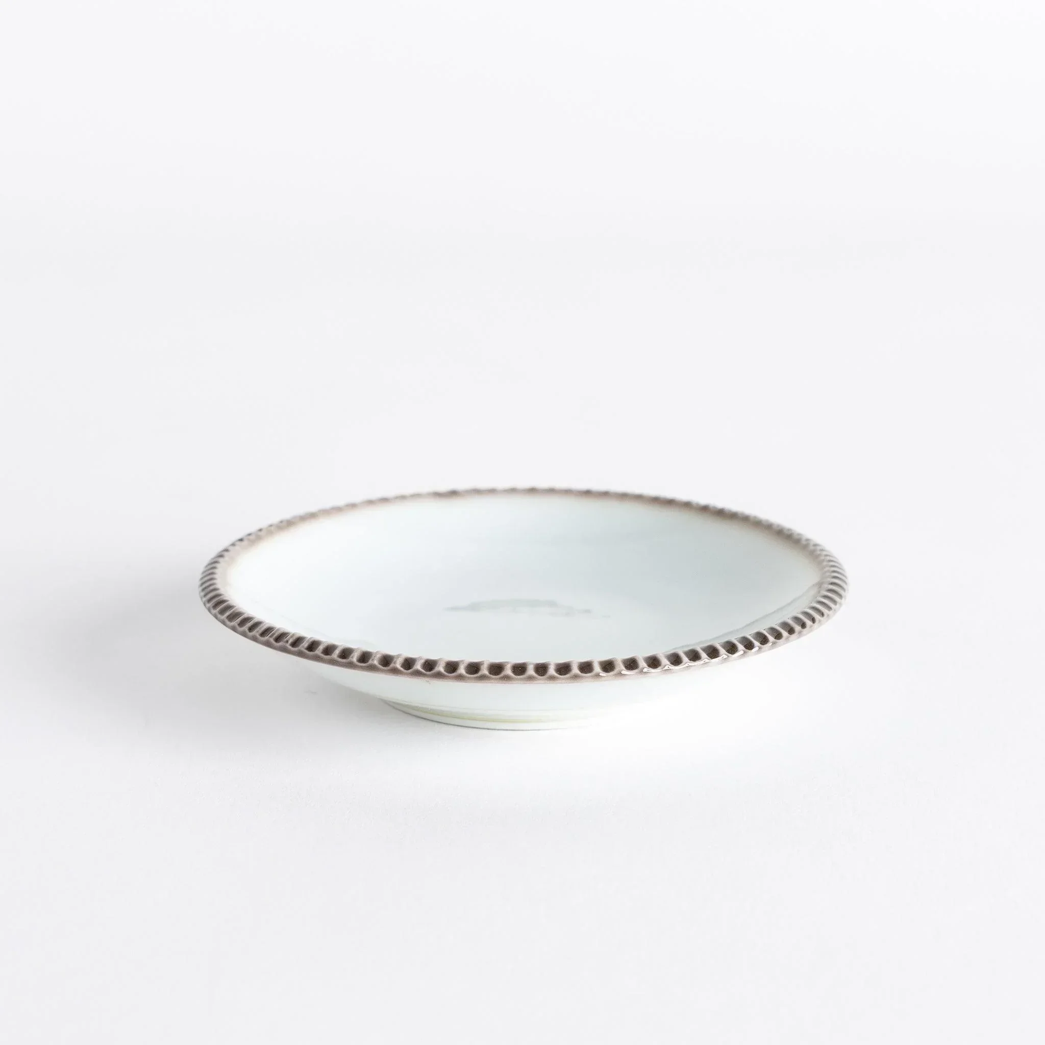 Rustic Scallop-Edged Sauce Dish - Image 9