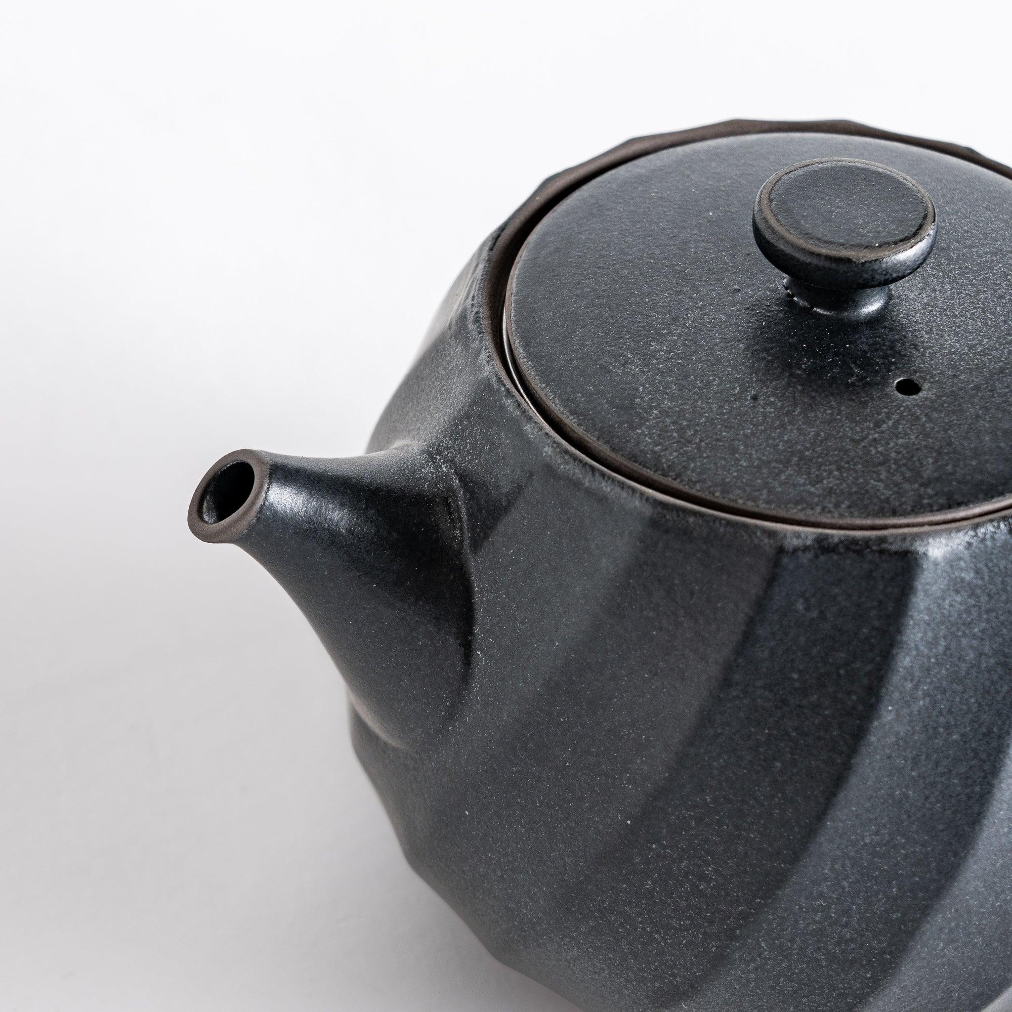 Tranquil Spiral Teapot - Image 15