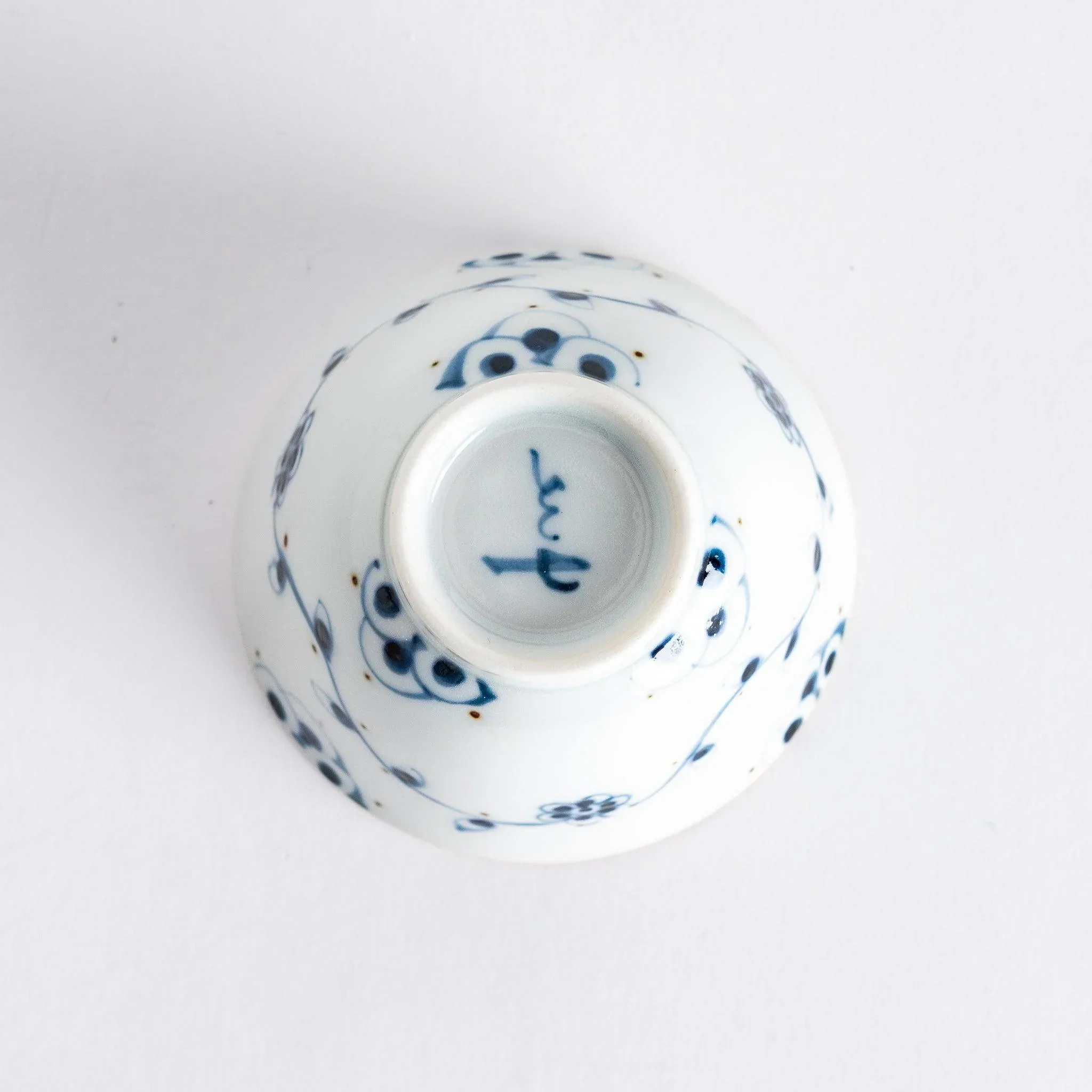 Vintage Vine Flower Teacup - Image 7