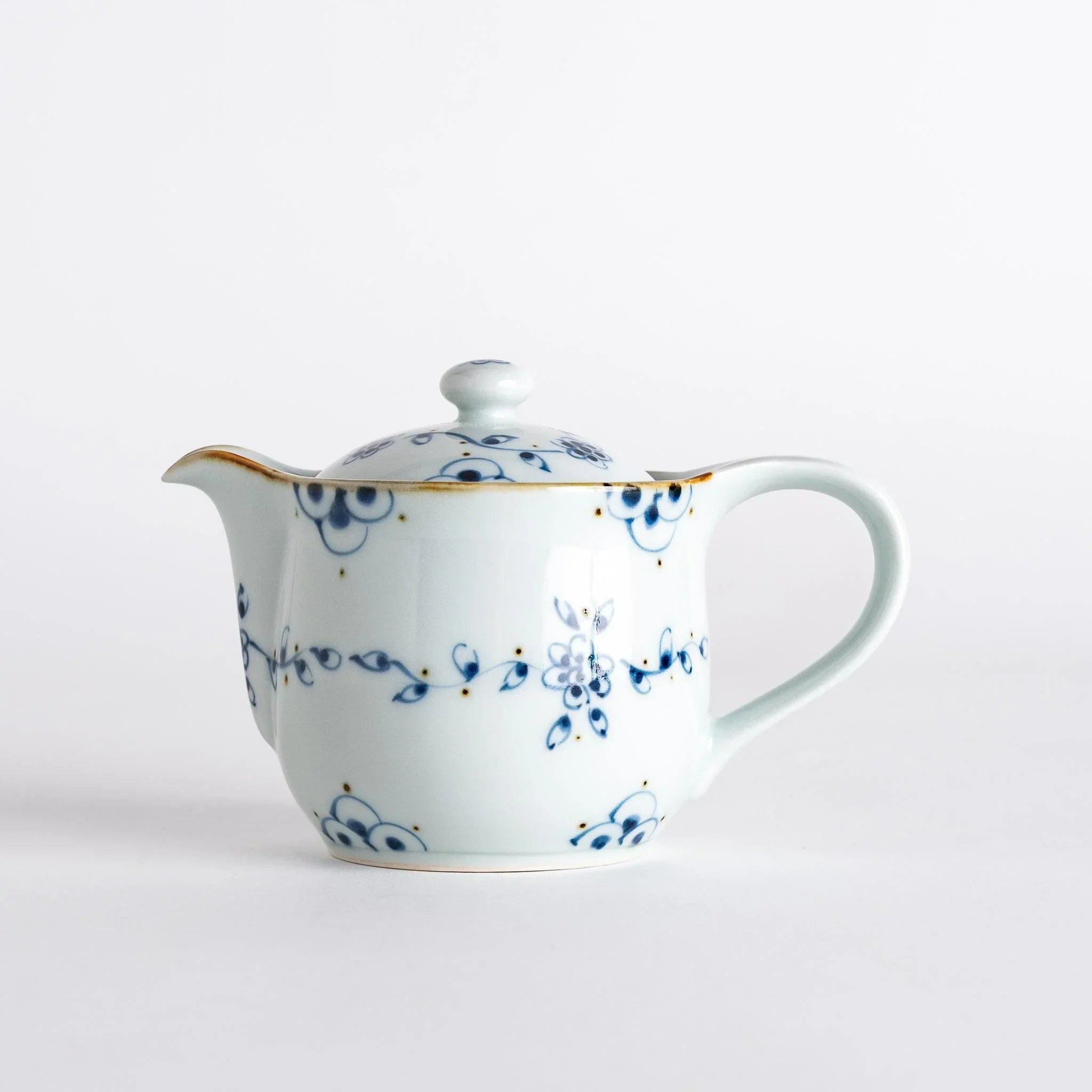 Vintage Vine Flower Teapot - Image 6